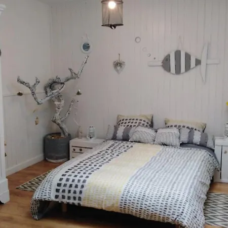 Maison Renovee Pour 14 Pers Avec Piscine Chauffee, Jardin, Baby-foot, Proche Puy Du Fou Et La Rochelle - Fr-1-426-362