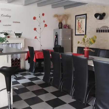 Ferienhaus Maison Renovee Pour 14 Pers Avec Piscine Chauffee, Jardin, Baby-foot, Proche Puy Du Fou Et La Rochelle - Fr-1-426-362 *