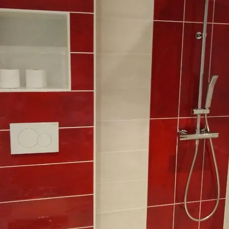 Maison Renovee Pour 14 Pers Avec Piscine Chauffee, Jardin, Baby-foot, Proche Puy Du Fou Et La Rochelle - Fr-1-426-362 * L'Hermenault