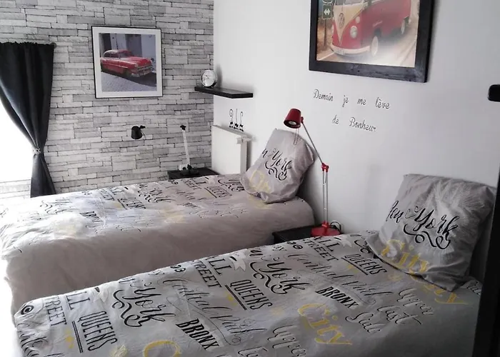 Maison Renovee Pour 14 Pers Avec Piscine Chauffee, Jardin, Baby-foot, Proche Puy Du Fou Et La Rochelle - Fr-1-426-362 Tatil Evi