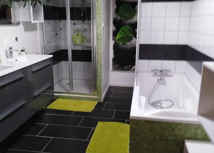 Maison Renovee Pour 14 Pers Avec Piscine Chauffee, Jardin, Baby-foot, Proche Puy Du Fou Et La Rochelle - Fr-1-426-362 Tatil Evi L'Hermenault