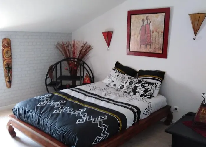 Maison Renovee Pour 14 Pers Avec Piscine Chauffee, Jardin, Baby-foot, Proche Puy Du Fou Et La Rochelle - Fr-1-426-362 Tatil Evi