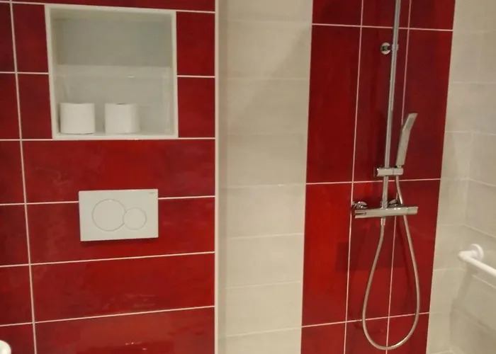 Maison Renovee Pour 14 Pers Avec Piscine Chauffee, Jardin, Baby-foot, Proche Puy Du Fou Et La Rochelle - Fr-1-426-362 * L'Hermenault